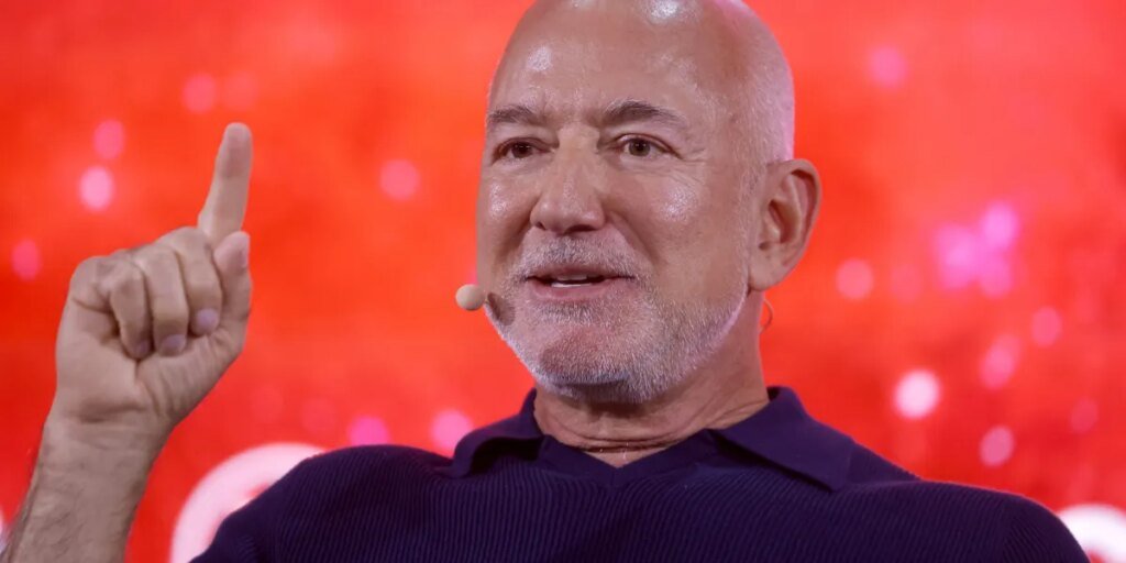 Jeff Bezos says a 3-day workweek and extra single-income households are on the best way because of AI