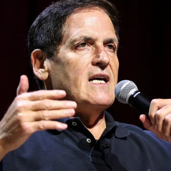 Mark Cuban’s 5-step plan to make healthcare inexpensive targets ‘contractual terrorism’
