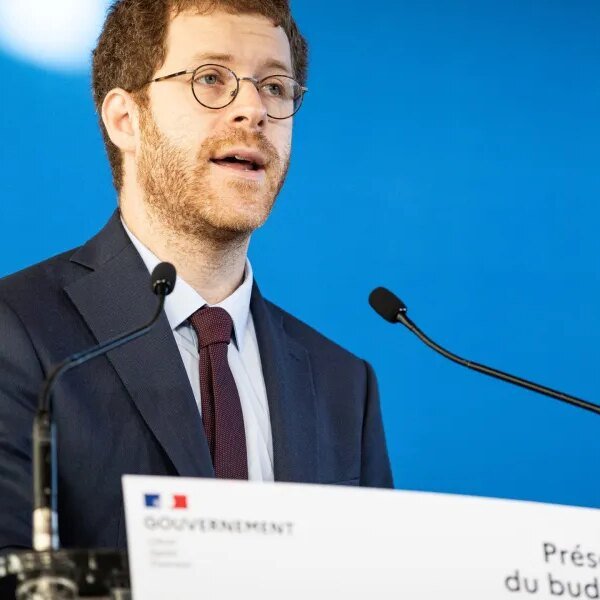 ‘We can not sweep the mud beneath the carpet’: French debt is…