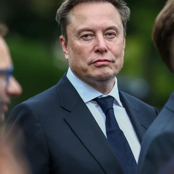 Elon Musk’s $3.5 trillion Tesla-SpaceX merger talks put his accountability to the…