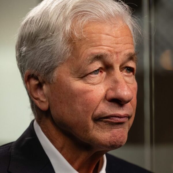‘You don’t need rogue brokers’: Jamie Dimon bars AI brokers like Meta’s&hellip;