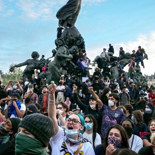 Banks in France might collapse as a result of ‘widening riots can…