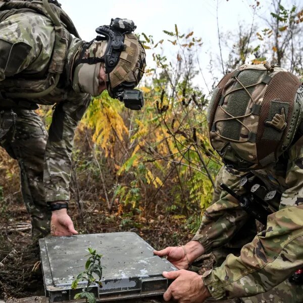 Ukraine’s drones lose their Starlink hyperlink above 100 mph. Musk, Rubio and&hellip;