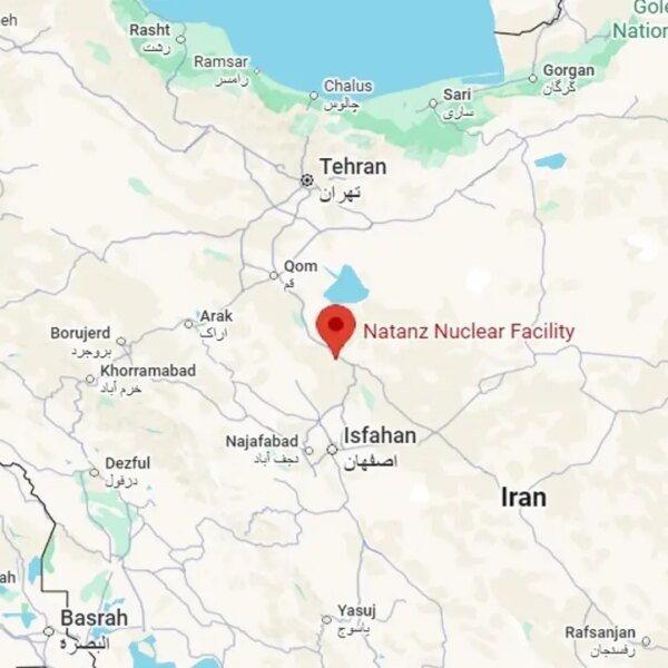 Trump attracts two pink traces on Iran however retains Pickaxe Mountain strike…