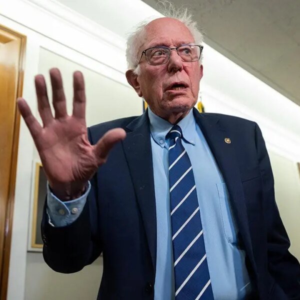 Dem lawmaker Bernie Sanders takes purpose at billionaire NBA house owners over…