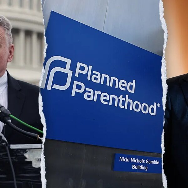 Republican lawmakers urge HHS to analyze Planned Parenthood federal funding