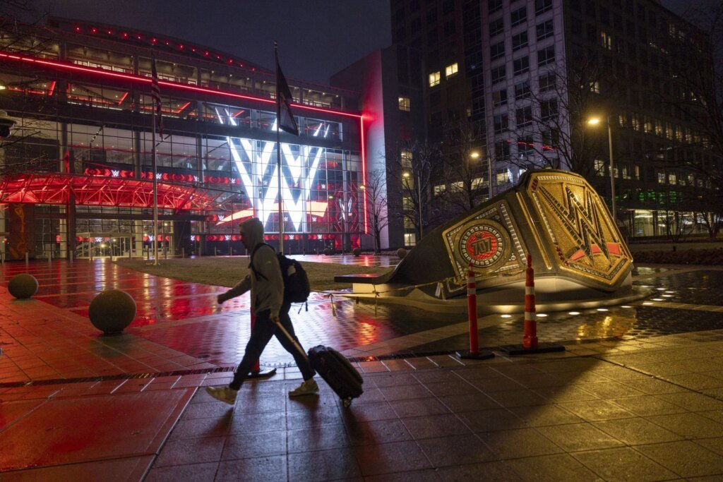 Major Championship match introduced on WWE SmackDown