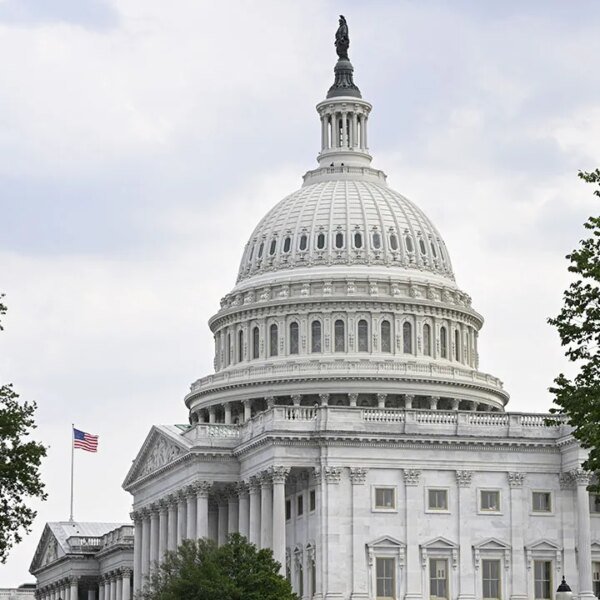 Can Republicans Hold the Senate? Why a Blue Wave Is No Sure&hellip;