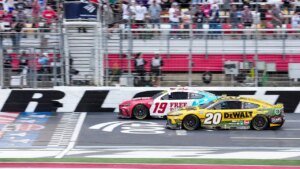 Bubba Wallace concerned in violent wreck, closest NASCAR end in 20 years & Hooters makes a disgusting name