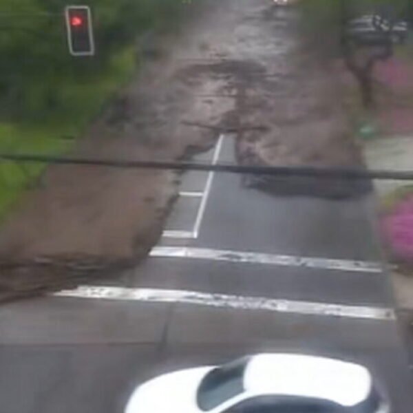 Mind-Blowing Footage Shows Flash Floods Taking Over Streets in Chile After Heavy…