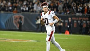 One Drake Maye Mistake Loomed Large in Patriots’ Loss to the Bears