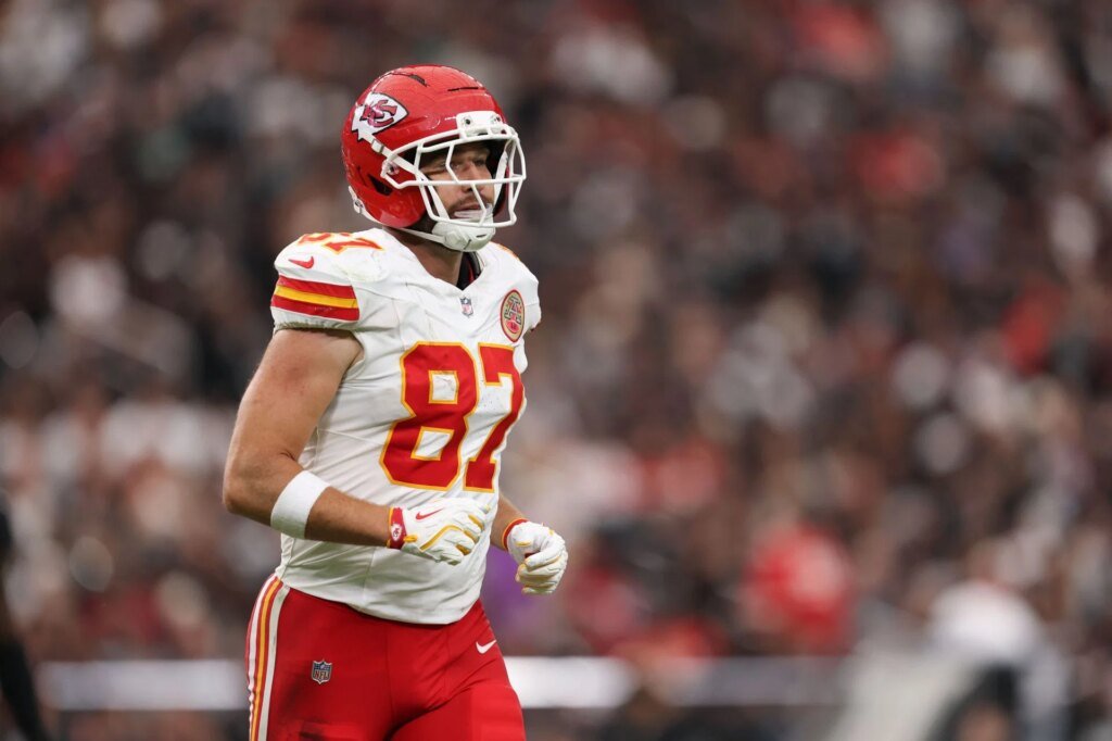 “Wish he was on the Browns” “Mr Swift so brave”: NFL followers troll Travis Kelce’s Cleveland Guardians merch forward of Chiefs vs. Chargers recreation