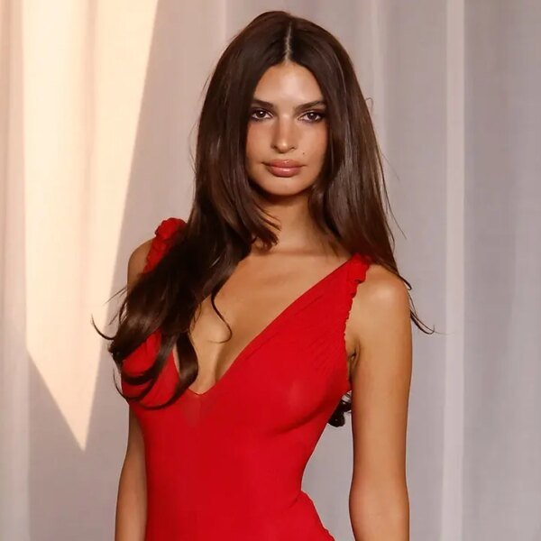 Emily Ratajkowski shares swimsuit selfie and Gavras kiss on Instagram