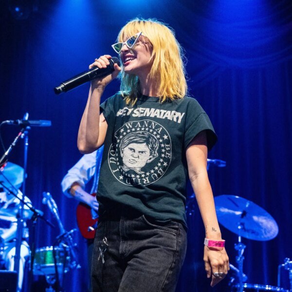 Hayley Williams attracts DHS pushback for anti-ICE remarks at live performance
