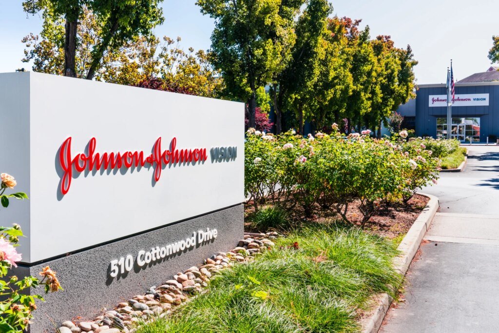 Johnson & Johnson: Keep Calm And Hold On (NYSE:JNJ)