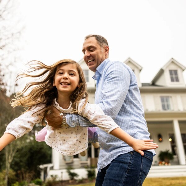 Century Communities: A Downgrade Is Needed As Market Conditions Worsen (NYSE:CCS)