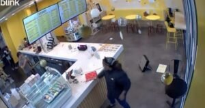 Woman Goes on Rampage Inside Salt Lake City Boba Shop Over a Discontinued Cup (VIDEO) * The Gateway Pundit * by Cristina Laila