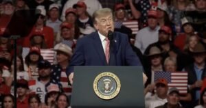 (VIDEO) Trump Trolls Protesters at Rally as Crowd Chants “USA” – “Now Mom and Dad Slap Him Around, They Say, ‘I Voted for That Man’”