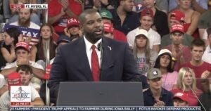 WATCH LIVE: President Trump Holds Campaign Rally for Byron Donalds and Ashley Moody in Fort Myers, Florda * The Gateway Pundit * by Jordan Conradson