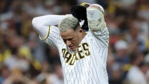 San Diego Padres season ends in catastrophe after offense fully collapses in opposition to Milwaukee Brewers