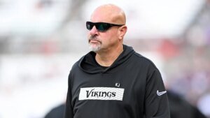 Cowboys rent longtime NFL coach out of retirement to deal with workforce’s brutal defensive begin