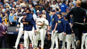 Brewers stun Dodgers, 2-1, in NLCS Game 1 as LA’s offense flops with runners in scoring place