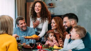 Robert Irvine and USAA launch new meals program for army households