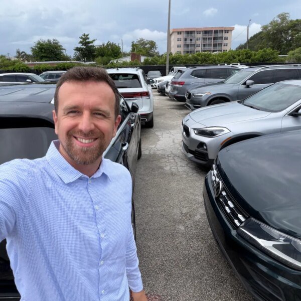 This startup needs to show idle person automobile stock into rental income