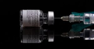 7 out of 10 Individuals Report Knowing Someone Adversely Affected by COVID-19 Shot: American Family News Poll * The Gateway Pundit * by J.M. Phelps