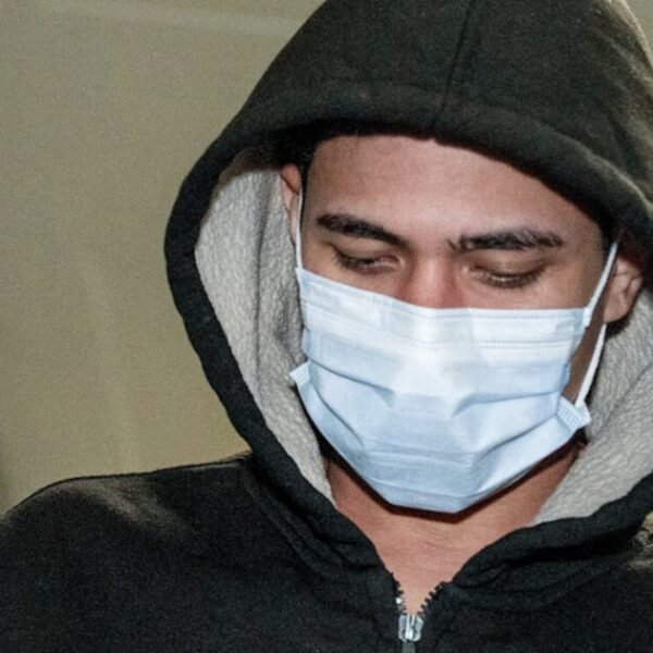 ICE Steps In to Arrest Gold-Hunting Illegal Alien ‘Mole Man’ Who Emerged…