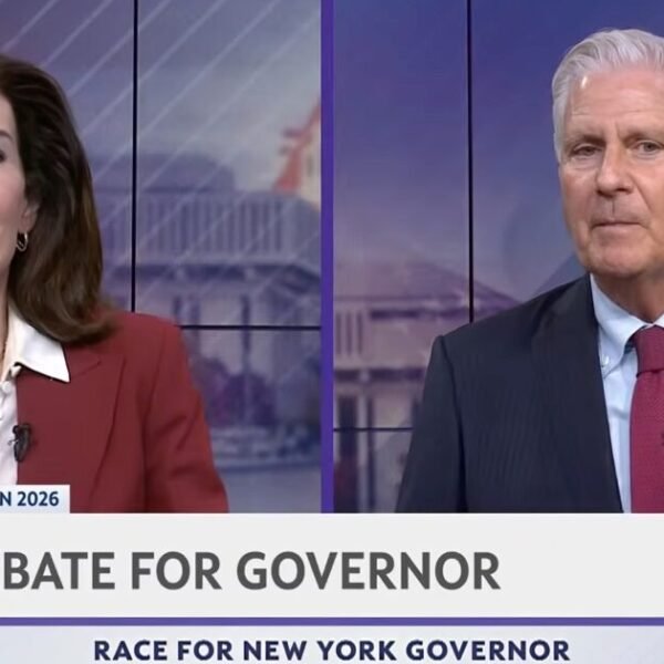 BRUTAL SHOWDOWN: Republican Bruce Blakeman TORCHES Democrat Gov. Kathy Hochul in Fiery…