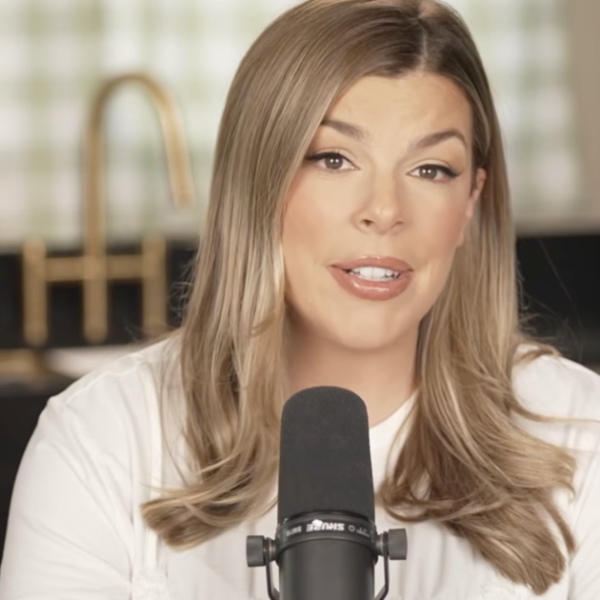 Conservative Commentator Gives Christian Moms a Wake-Up Call About a Troubling Homecoming…