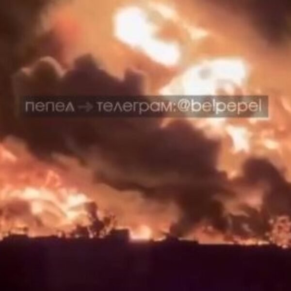 SKIES SET ABLAZE After Ukraine Bombs Massive Oil Depot in Valuyki, Russia…