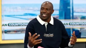 Terrell Owens sued for defamation by three associates of Nolan Wells