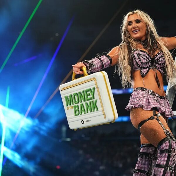 4 heart-stopping moments from girls’s Money within the Bank ladder match as&hellip;