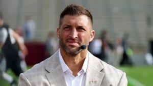 Nick Saban and Tim Tebow give their ideas on increasing the College Football Playoff to 24 groups
