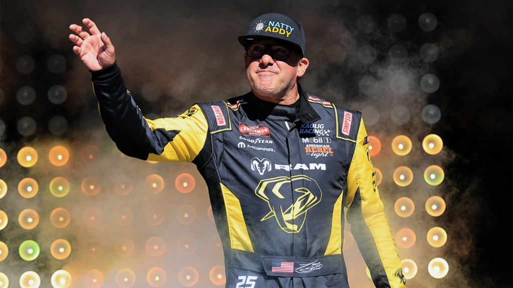 NASCAR legend Tony Stewart’s return to the Truck Series ends early with huge crash at Talladega