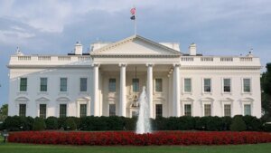 Arizona man charged with sending White House bomb risk through e-mail